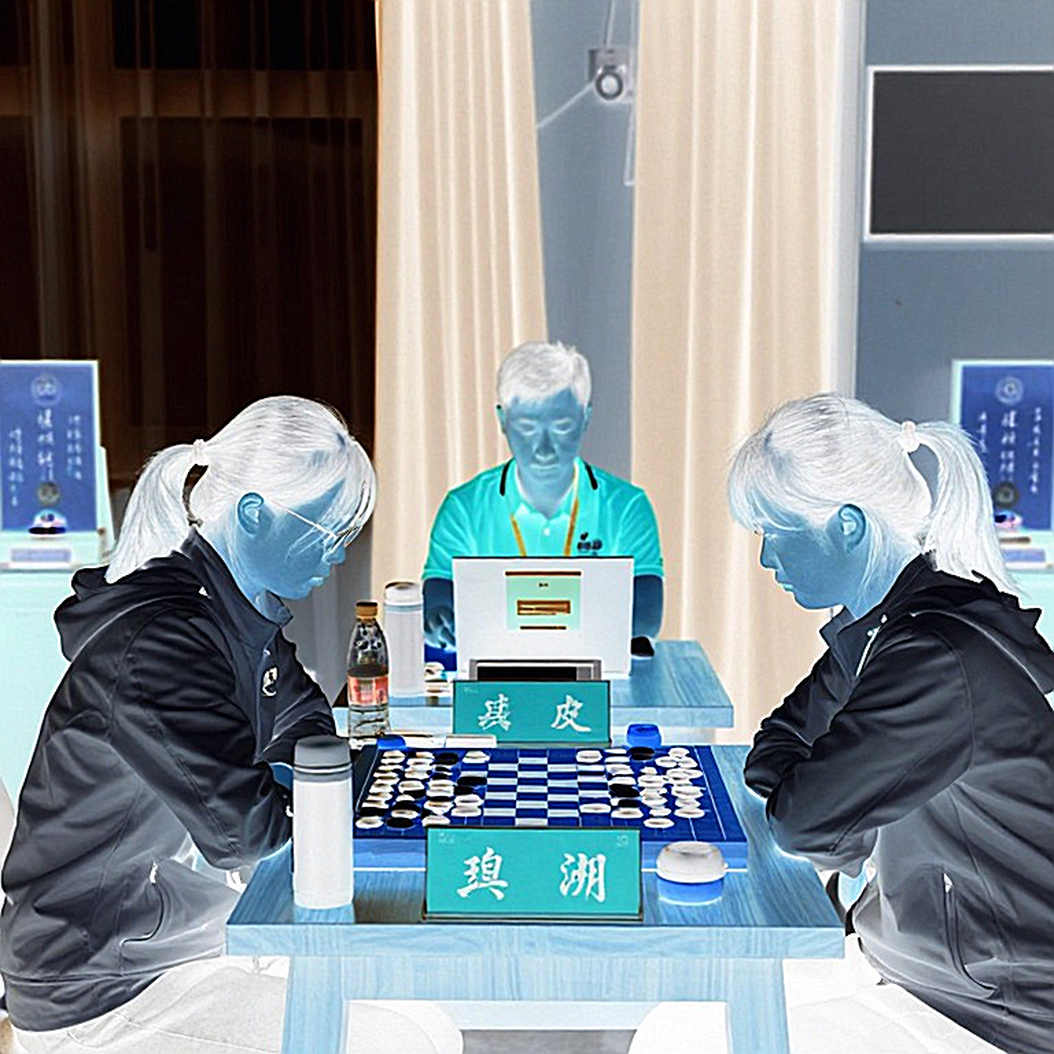 ChessBase Magazine #225: प्राग के 27 मिनिएचर, अरविंद का बोर्ड-पढ़ना और ओपनिंग थ्योरी का नया दस्तावेज़